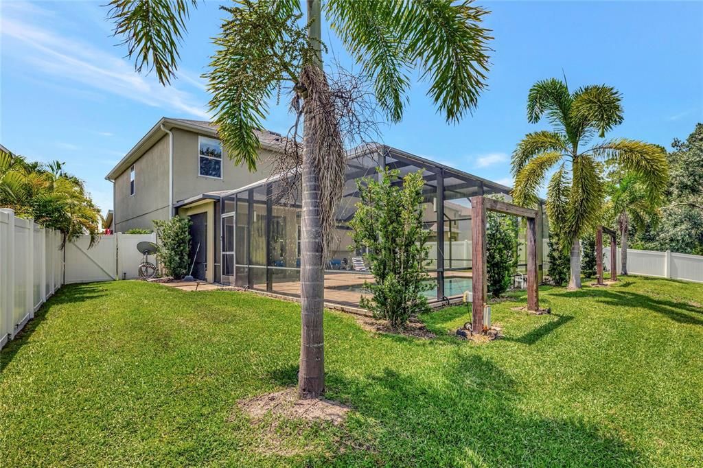 待售: $569,000 (5 贝兹, 2 浴室, 2884 平方英尺)