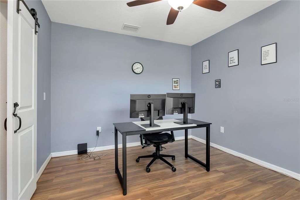 待售: $569,000 (5 贝兹, 2 浴室, 2884 平方英尺)