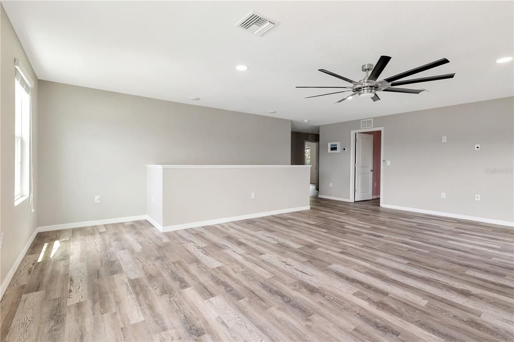 待售: $569,000 (5 贝兹, 2 浴室, 2884 平方英尺)