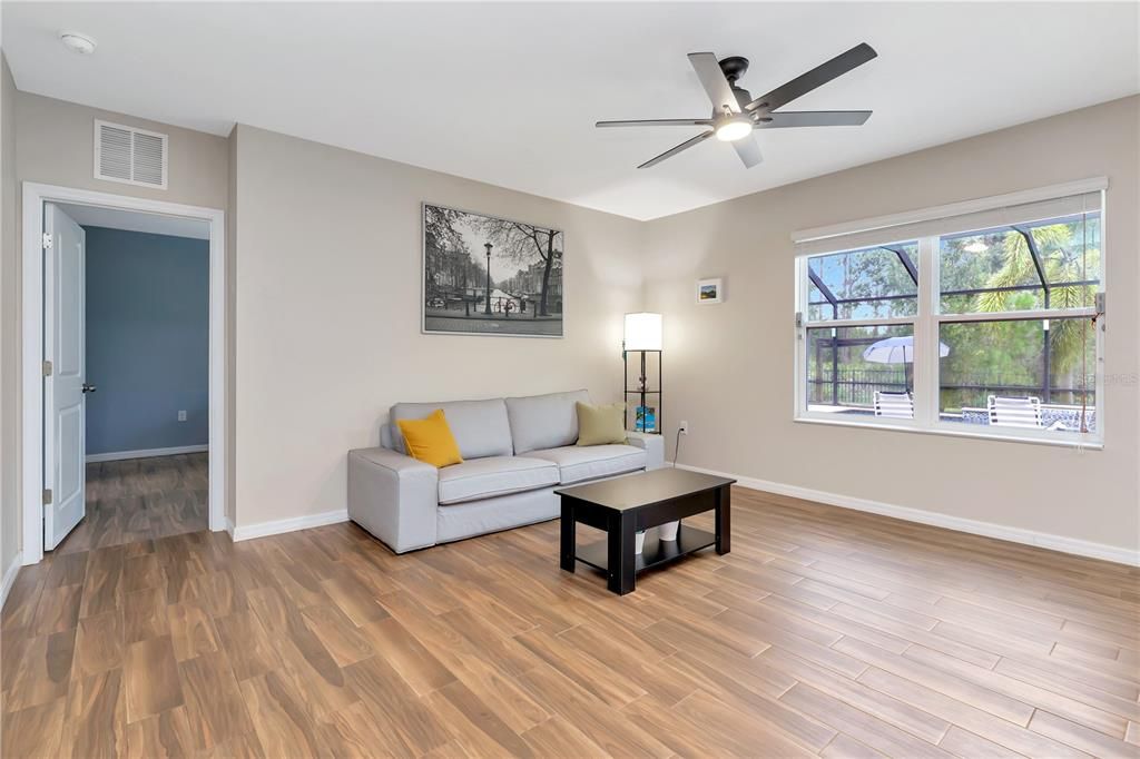 待售: $569,000 (5 贝兹, 2 浴室, 2884 平方英尺)