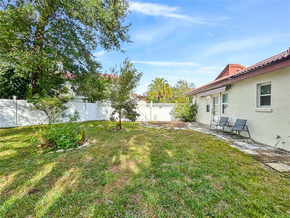 待售: $410,000 (3 贝兹, 2 浴室, 1587 平方英尺)