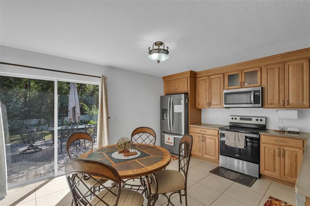 For Sale: $415,000 (3 beds, 2 baths, 1692 Square Feet)