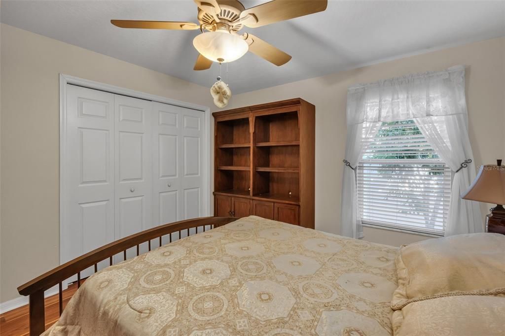 For Sale: $415,000 (3 beds, 2 baths, 1692 Square Feet)