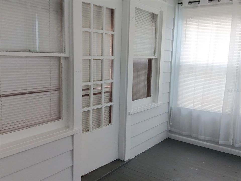 For Rent: $1,395 (0 beds, 1 baths, 500 Square Feet)