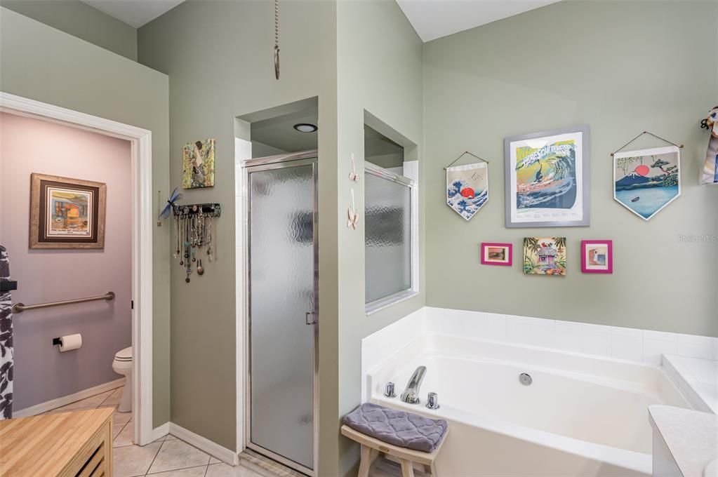 待售: $431,000 (3 贝兹, 2 浴室, 2017 平方英尺)