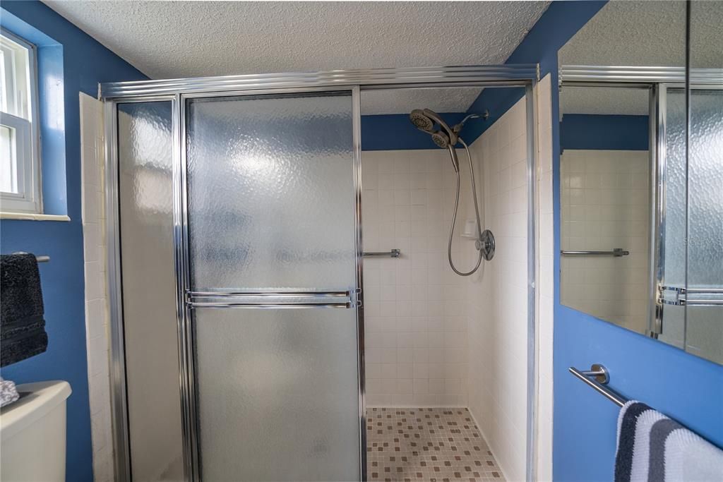 待售: $162,900 (2 贝兹, 2 浴室, 1338 平方英尺)