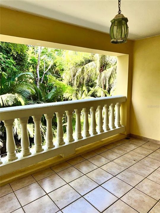 For Rent: $1,800 (2 beds, 2 baths, 1183 Square Feet)