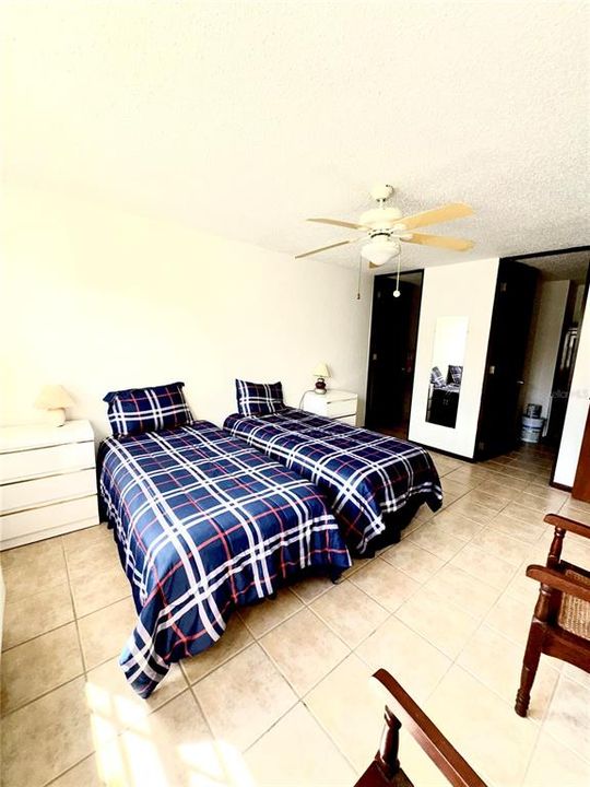 For Rent: $1,800 (2 beds, 2 baths, 1183 Square Feet)