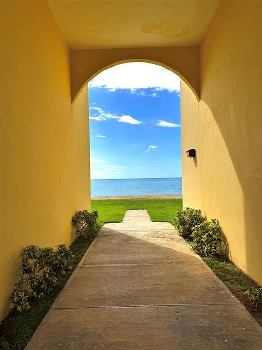 For Rent: $1,800 (2 beds, 2 baths, 1183 Square Feet)