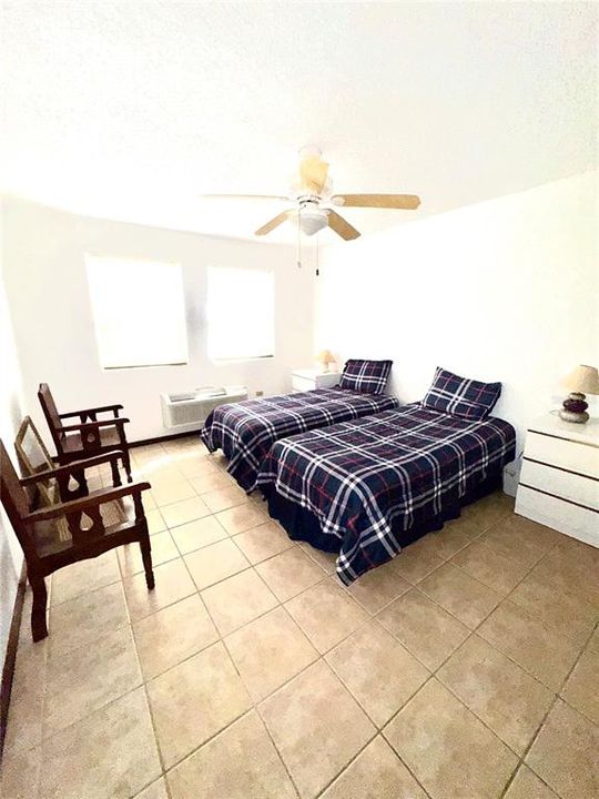 For Rent: $1,800 (2 beds, 2 baths, 1183 Square Feet)