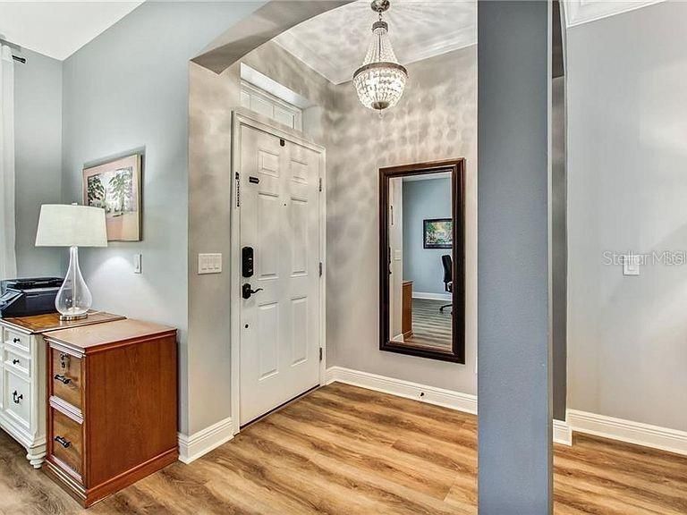 For Rent: $3,800 (4 beds, 3 baths, 2485 Square Feet)