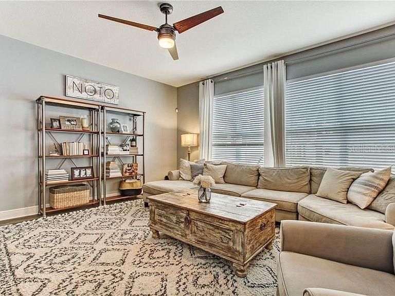 For Rent: $3,800 (4 beds, 3 baths, 2485 Square Feet)