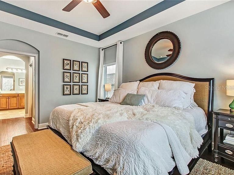 For Rent: $3,800 (4 beds, 3 baths, 2485 Square Feet)