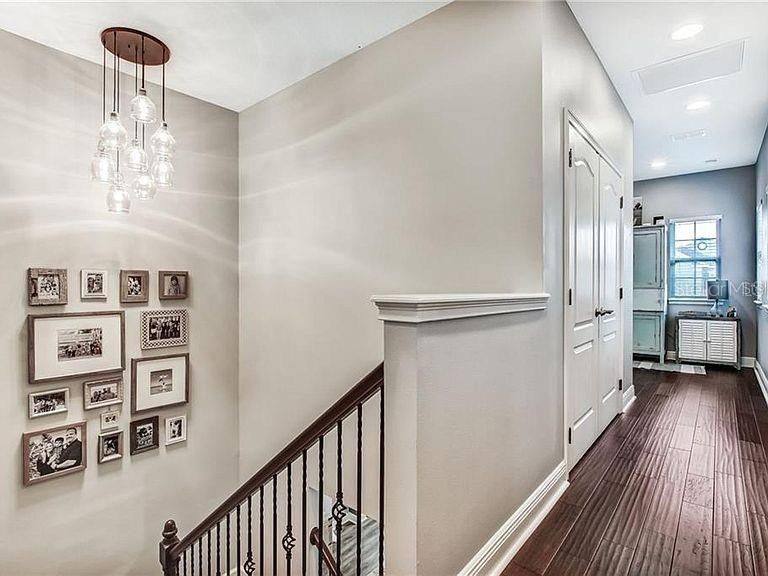 For Rent: $3,800 (4 beds, 3 baths, 2485 Square Feet)