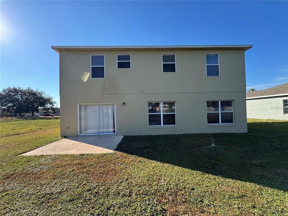 En Venta: $299,900 (4 camas, 2 baños, 2162 Pies cuadrados)