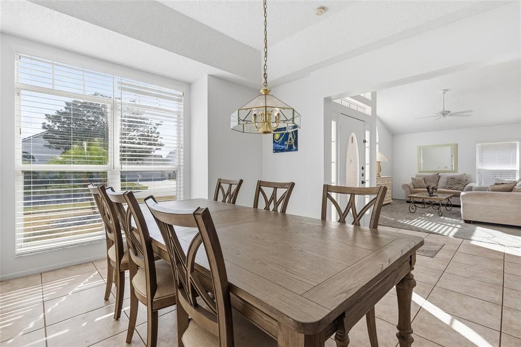 For Rent: $2,300 (4 beds, 3 baths, 2444 Square Feet)