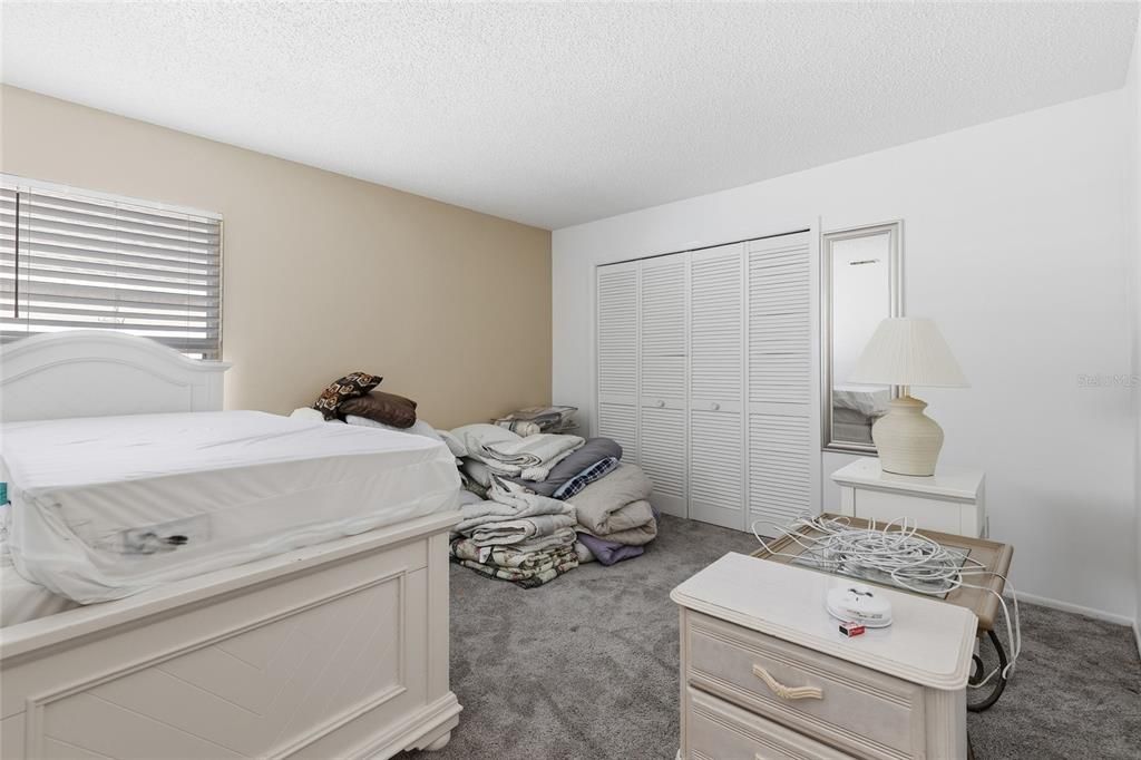 For Rent: $2,300 (4 beds, 3 baths, 2444 Square Feet)