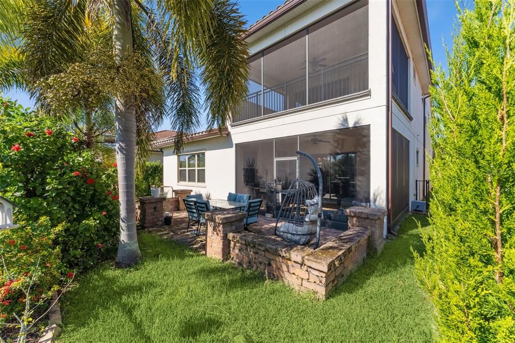 For Rent: $5,875 (5 beds, 5 baths, 3817 Square Feet)