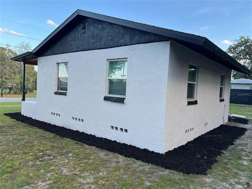 Activo con contrato: $1,500 (2 camas, 1 baños, 624 Pies cuadrados)