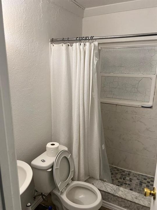 Activo con contrato: $1,500 (2 camas, 1 baños, 624 Pies cuadrados)