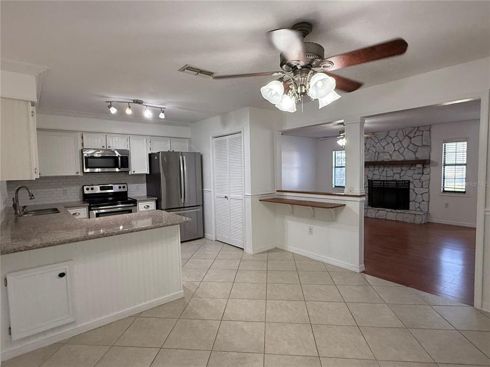 En Renta: $1,850 (3 camas, 2 baños, 1281 Pies cuadrados)