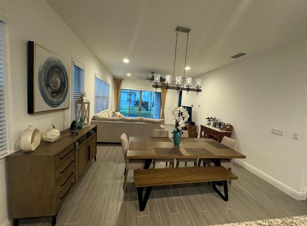 En Renta: $3,250 (3 camas, 2 baños, 1617 Pies cuadrados)