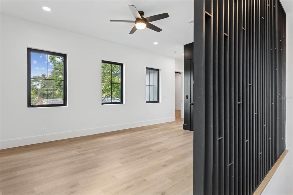 For Sale: $1,800,000 (4 beds, 4 baths, 3298 Square Feet)