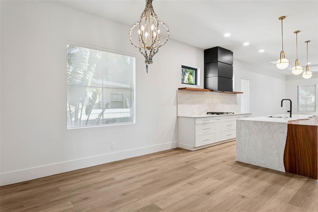 For Sale: $1,800,000 (4 beds, 4 baths, 3298 Square Feet)