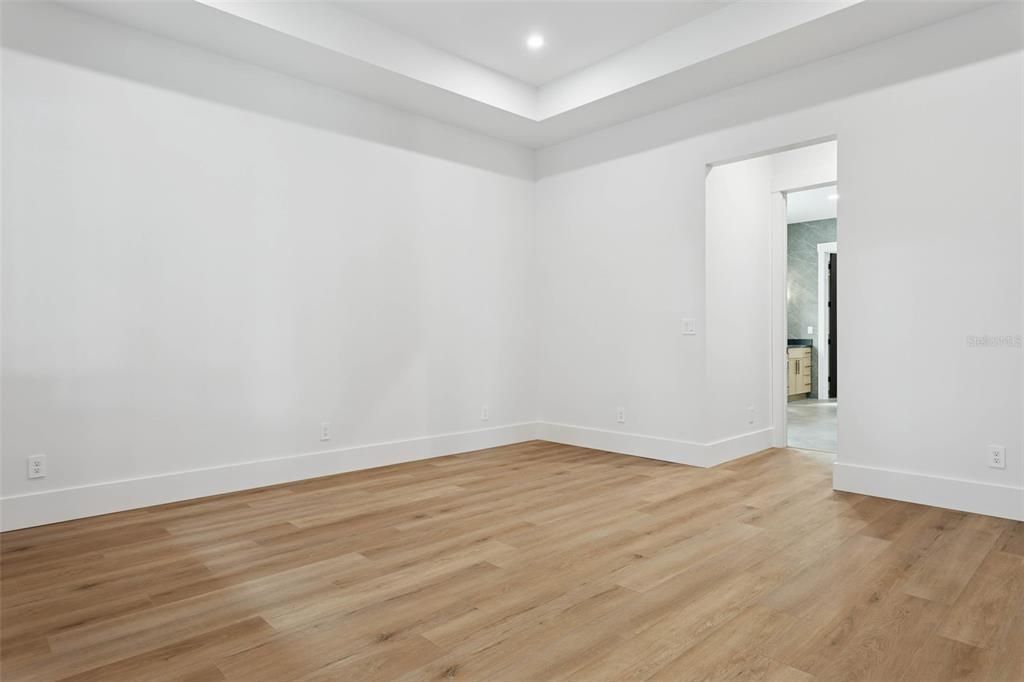 For Sale: $1,800,000 (4 beds, 4 baths, 3298 Square Feet)