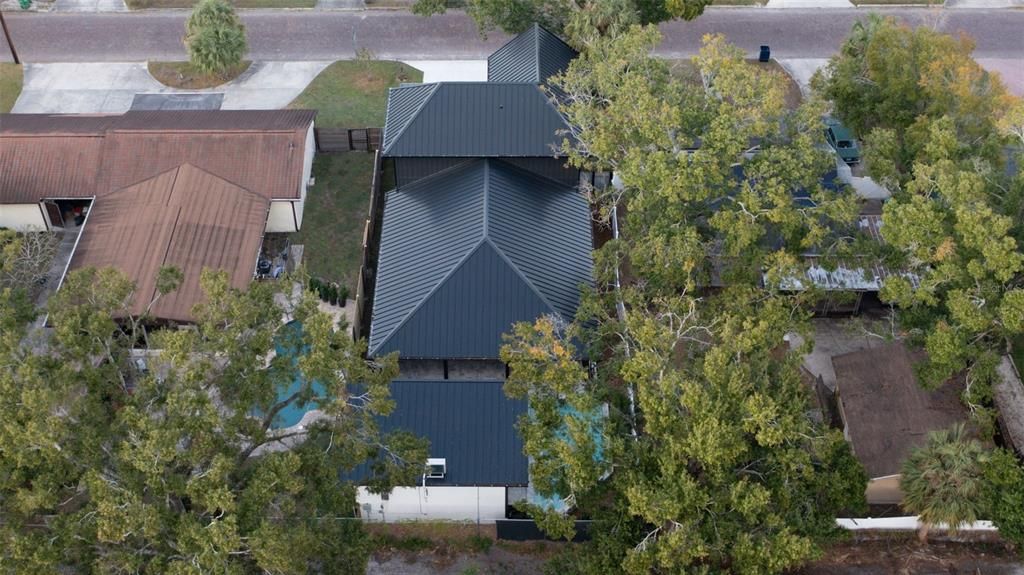 For Sale: $1,800,000 (4 beds, 4 baths, 3298 Square Feet)