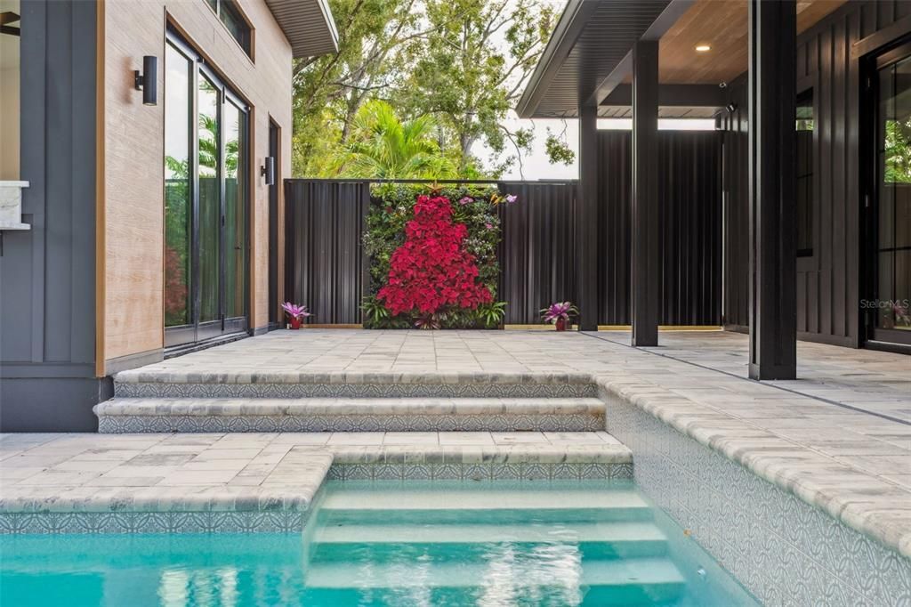 For Sale: $1,800,000 (4 beds, 4 baths, 3298 Square Feet)