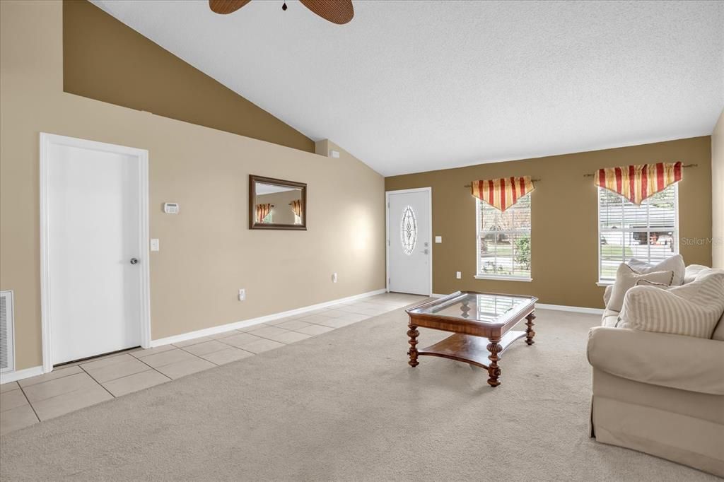 For Sale: $337,000 (4 beds, 2 baths, 2088 Square Feet)