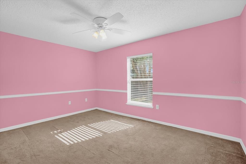 For Sale: $337,000 (4 beds, 2 baths, 2088 Square Feet)