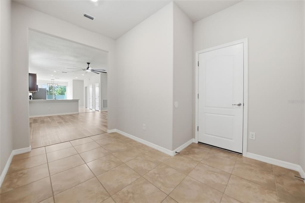 En Venta: $339,999 (3 camas, 2 baños, 1554 Pies cuadrados)