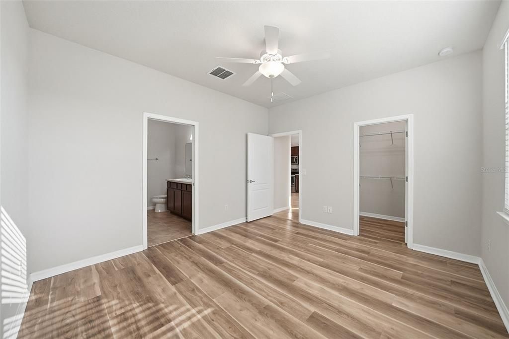 En Venta: $339,999 (3 camas, 2 baños, 1554 Pies cuadrados)