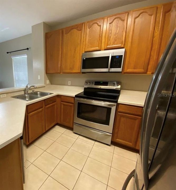 出租: $2,000 (3 贝兹, 2 浴室, 1486 平方英尺)