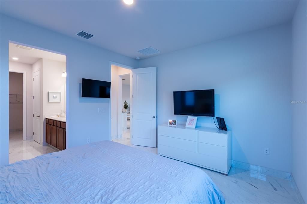 For Sale: $415,000 (3 beds, 2 baths, 1746 Square Feet)