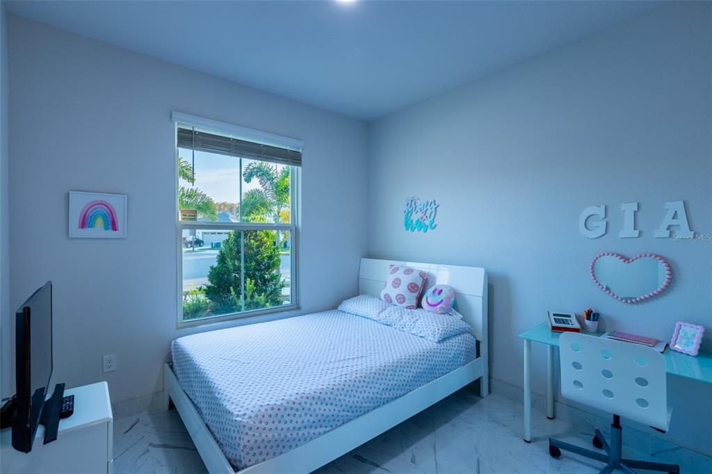 For Sale: $415,000 (3 beds, 2 baths, 1746 Square Feet)