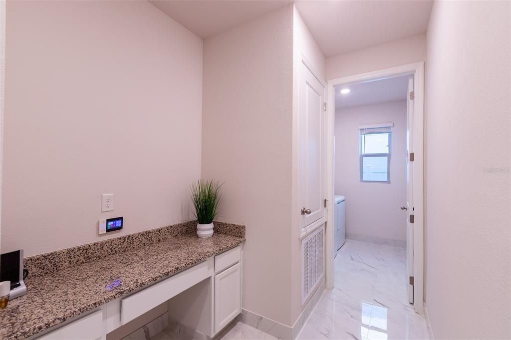 For Sale: $415,000 (3 beds, 2 baths, 1746 Square Feet)