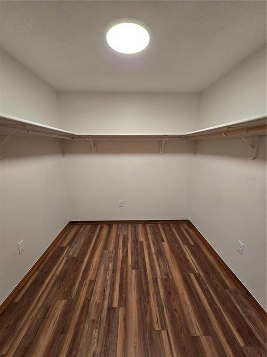 For Rent: $2,800 (4 beds, 3 baths, 2320 Square Feet)