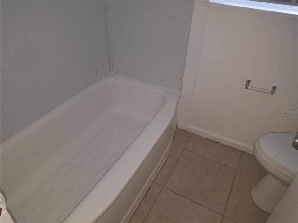 For Sale: $359,000 (3 beds, 0 baths, 1130 Square Feet)