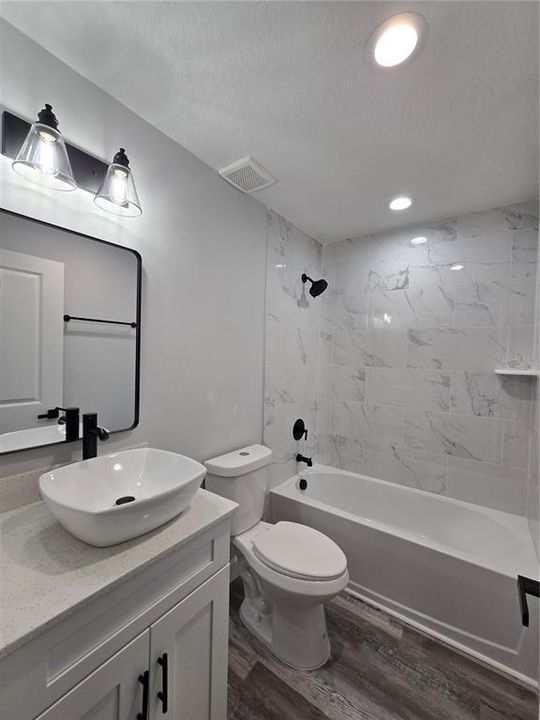 出租: $2,800 (3 贝兹, 2 浴室, 1370 平方英尺)