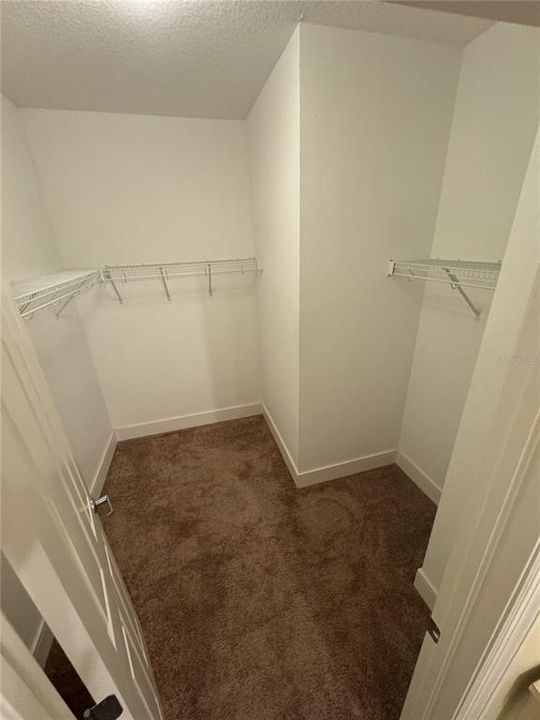 For Rent: $2,100 (2 beds, 2 baths, 1422 Square Feet)