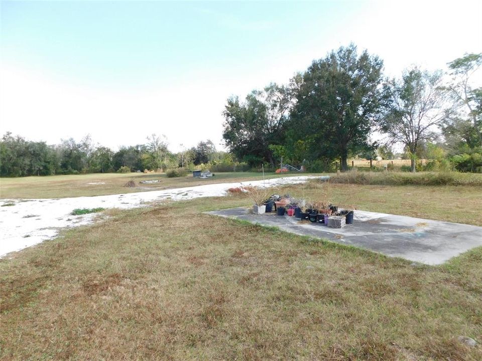 En Venta: $220,000 (5.05 acres)