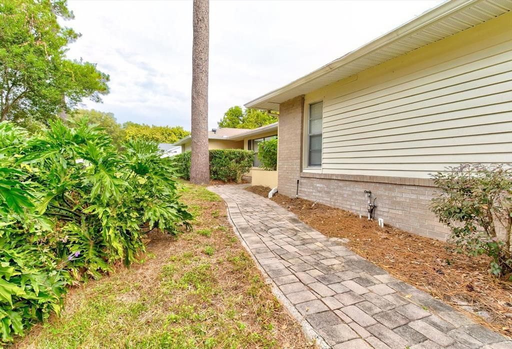 En Venta: $514,900 (4 camas, 2 baños, 2149 Pies cuadrados)