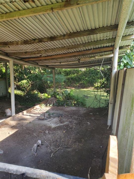 For Rent: $1,795 (5 beds, 2 baths, 2200 Square Feet)