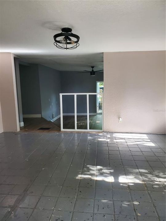 For Rent: $1,795 (5 beds, 2 baths, 2200 Square Feet)