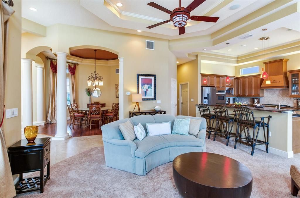 For Sale: $2,695,000 (4 beds, 3 baths, 4142 Square Feet)