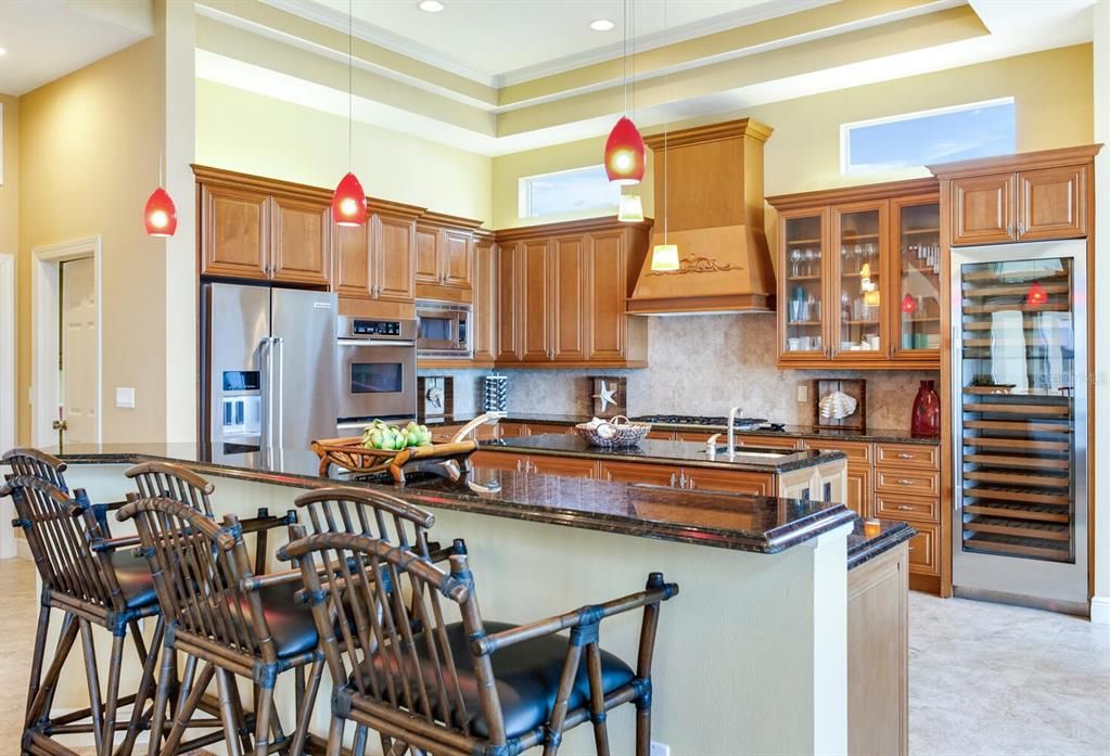 For Sale: $2,695,000 (4 beds, 3 baths, 4142 Square Feet)