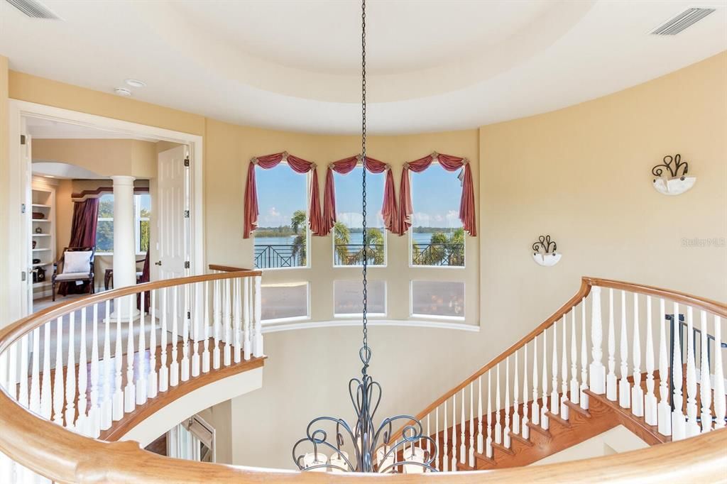 For Sale: $2,695,000 (4 beds, 3 baths, 4142 Square Feet)